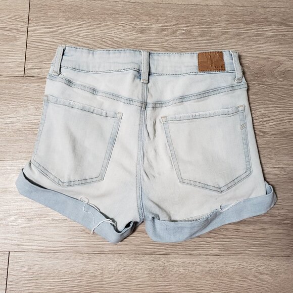 Aeropostale Hi Rise Midi cut off distressed ripped size 4 light blue jean shorts - Picture 2 of 6